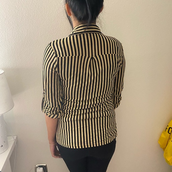 S Line black label stripe print button down blouse - Picture 3 of 6